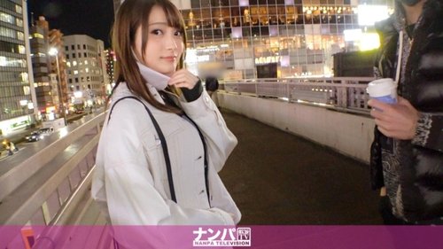 Gadis Cantik Pertama Kali Disiarkan, Wajah Terdistorsi Kenikmatan