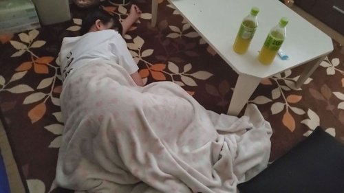 家出妻が昼間、見知らぬ男に中出しされる FC2-PPV-1483691 無修正