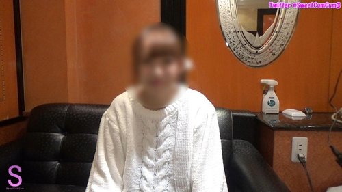 Nữ Sinh E-Cup Lần Đầu POV Creampie Trực Tiếp! Khủng Hoảng Học Phí