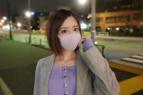 FC2 無修正 素人モデル再会：2年ぶりの激しい中出しセックス