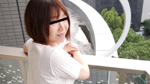 熟女射精パック！無修正素人巨尻ママに顔射