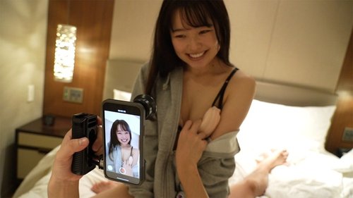 千春女上位唾液特写，甜美女孩激情四射